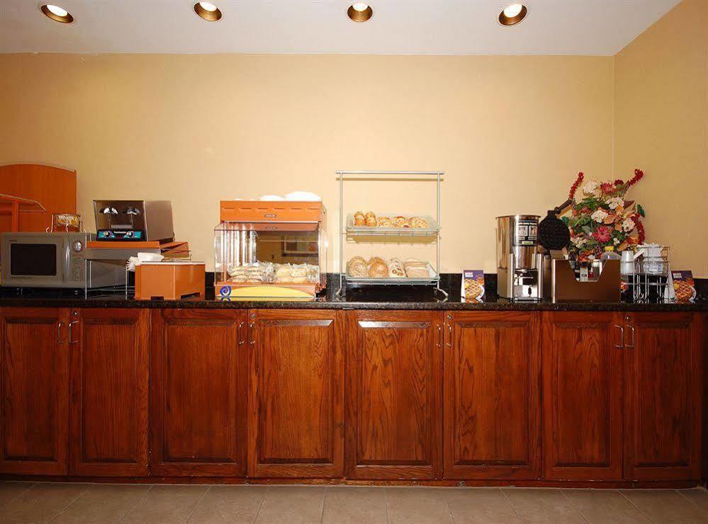 Best Western Plus Edison Inn Garner Restaurant foto